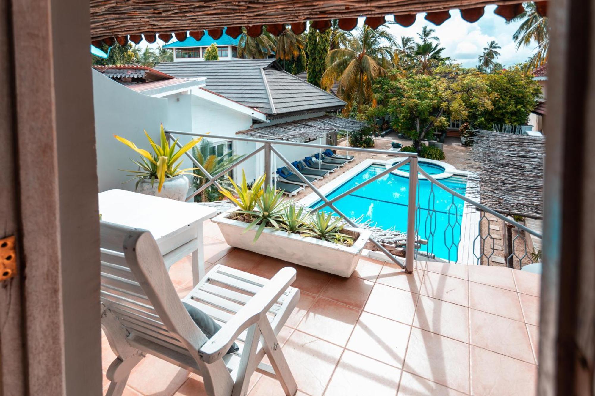 B4 Boutique Hotel Паже Екстериор снимка